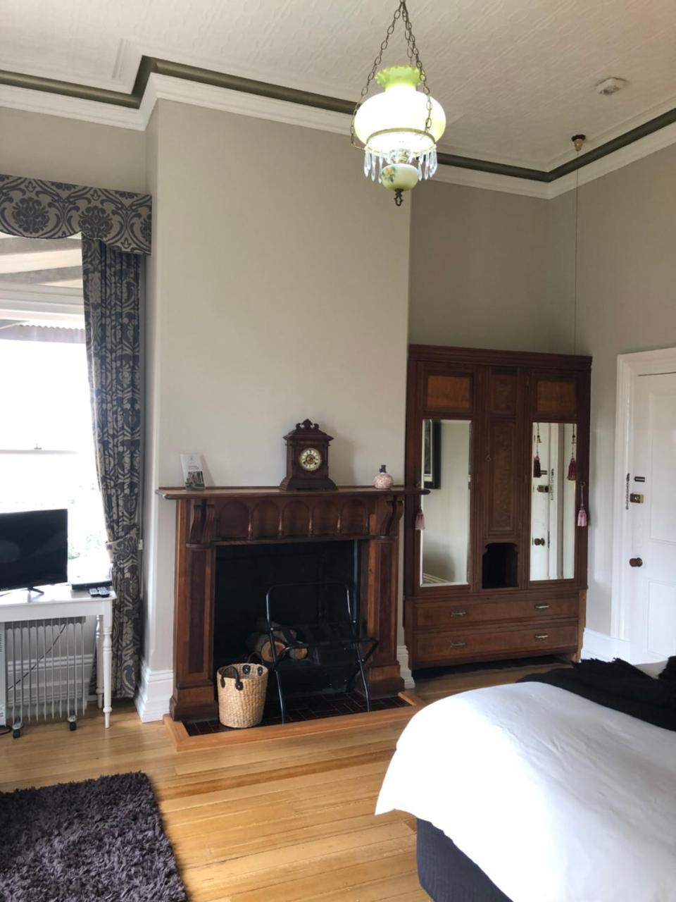 Arcoona Manor Bed & Breakfast 4*